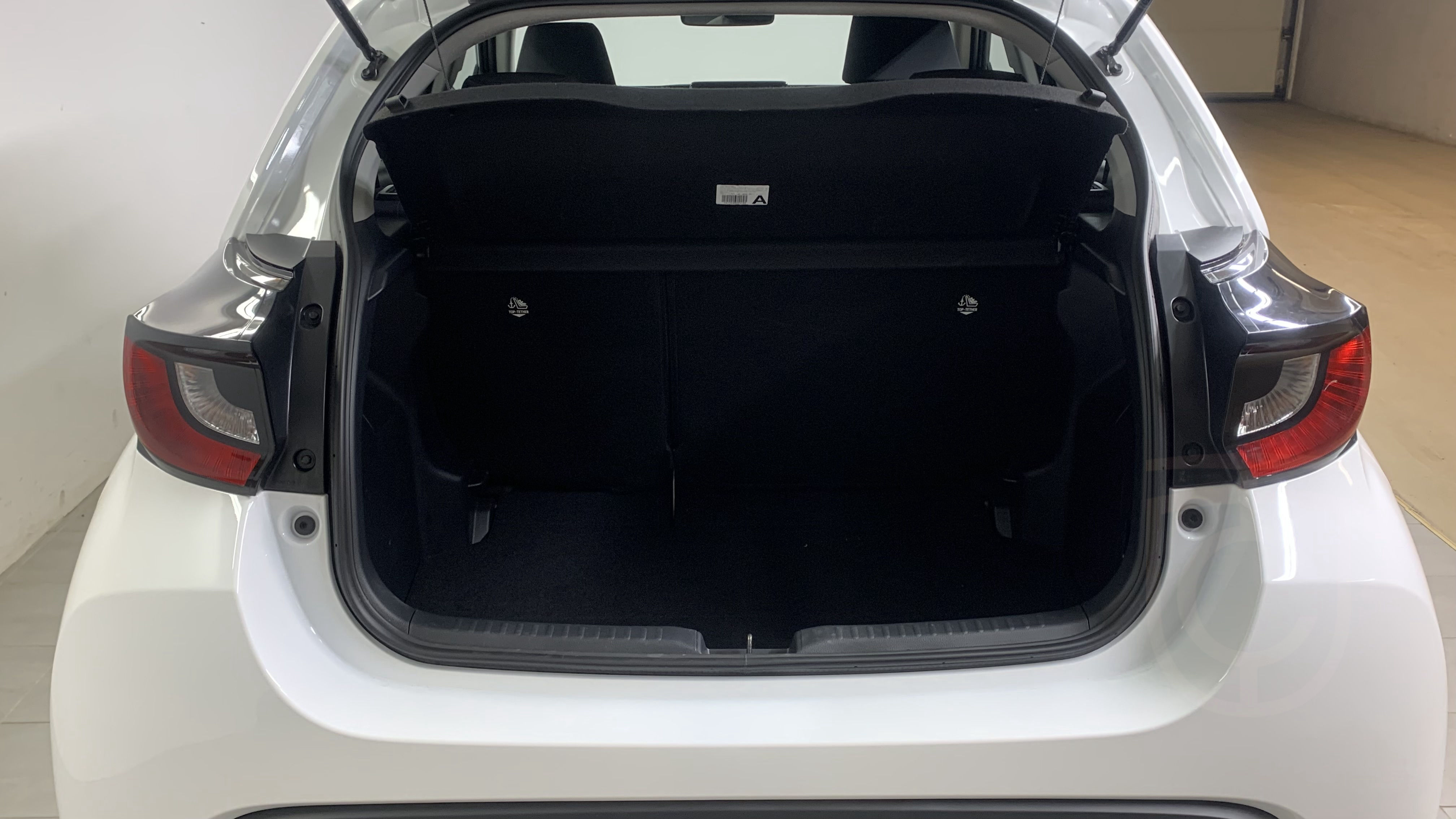 Mazda 2 Hybrid