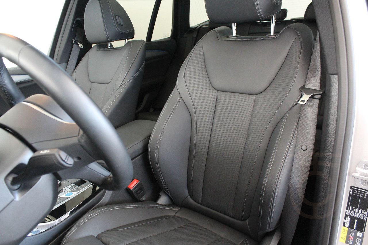 BMW iX3 Charged M Sport Panorama