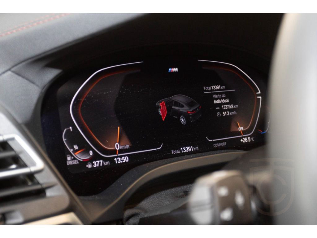 BMW X4 xDrive30dMSport+AHK+Panorama+HUD+Leder+StandH
