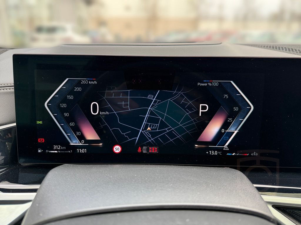 BMW X7 xDrive40d M SPORTPAKET PRO+ICONIC GLOW+AHK