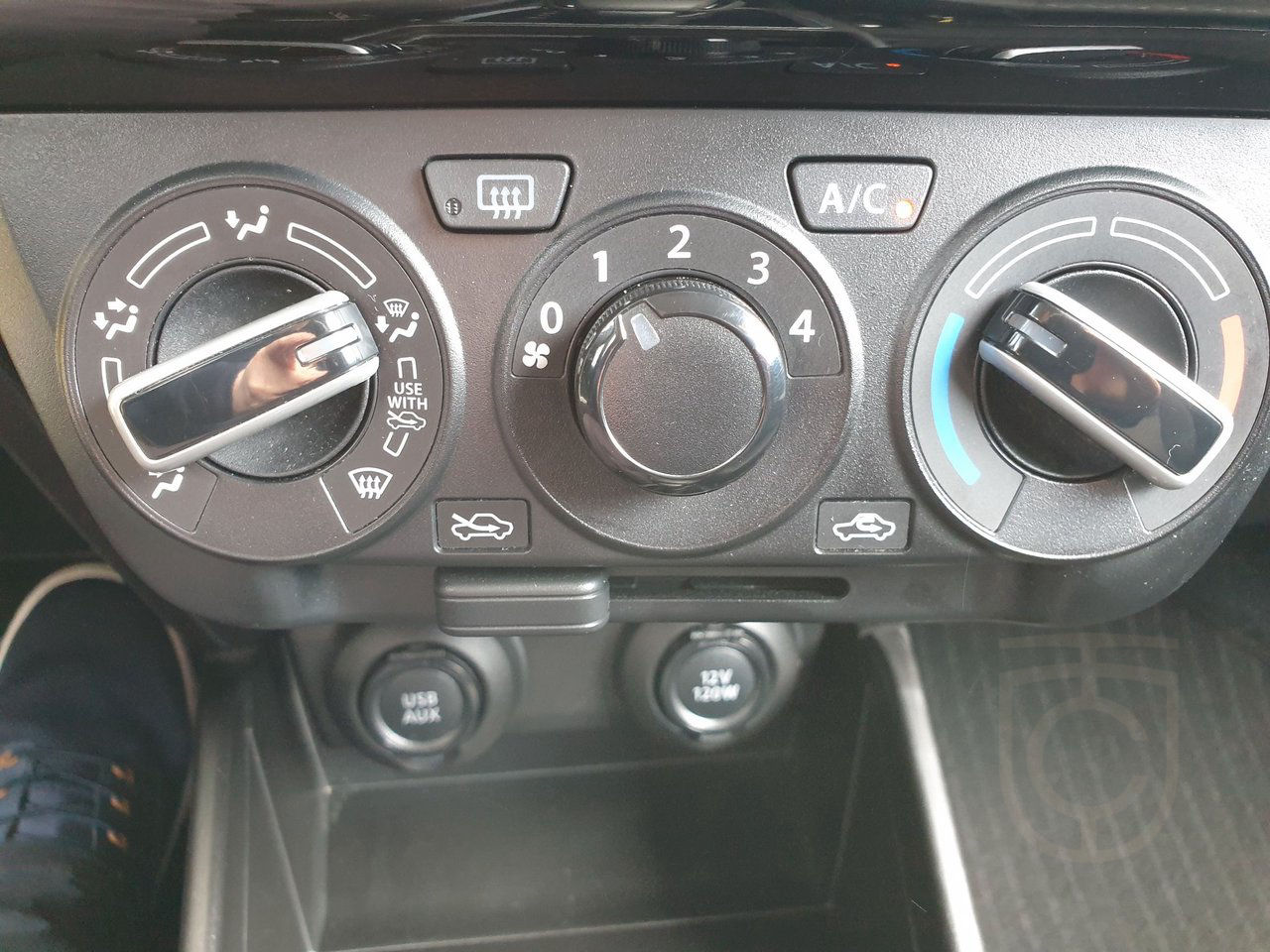 Suzuki Swift 1.2 Select Automat Hybrid