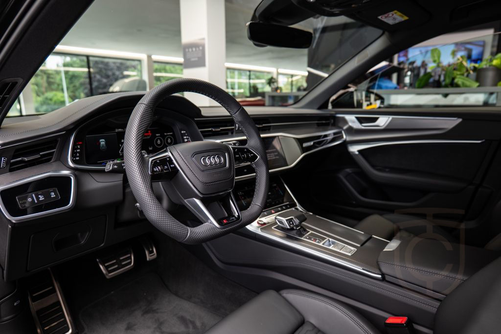 Audi RS6 Matrix-LED/360/HeadUp/Bang&Olufsen/Pano