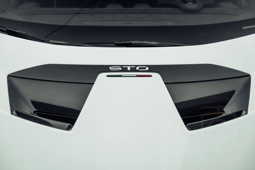 Lamborghini Huracán STO
