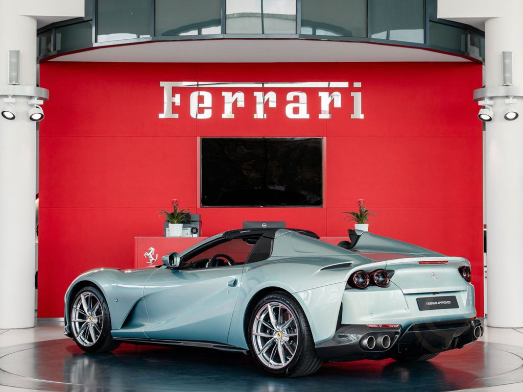 Ferrari 812 GTS *ADAS*LIFT*KARBON*SONDERLACK*JBL*