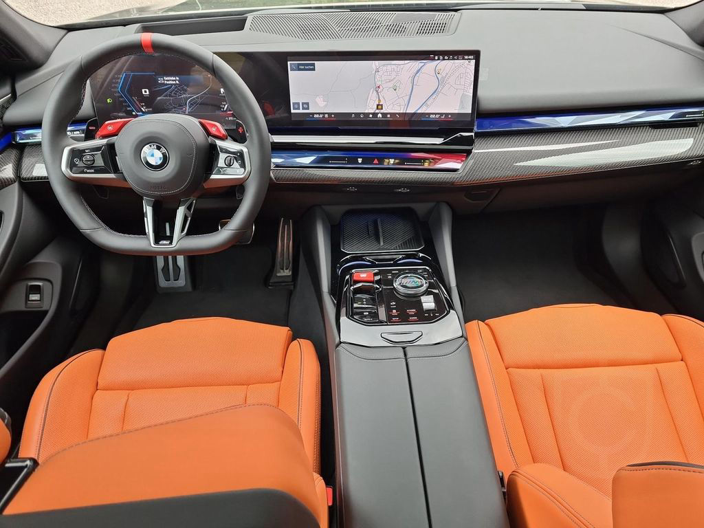 BMW M5 Touring DrivAssistPro Compound ParkPro FFC