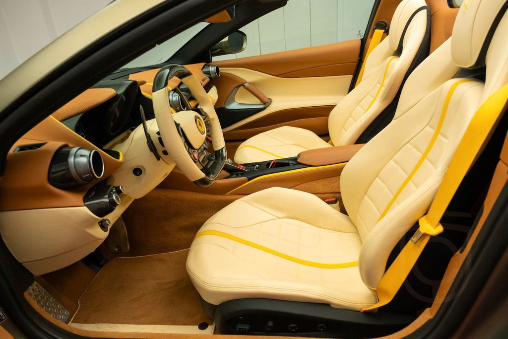 Ferrari 812 GTS