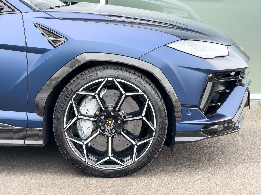 Lamborghini Urus Performante