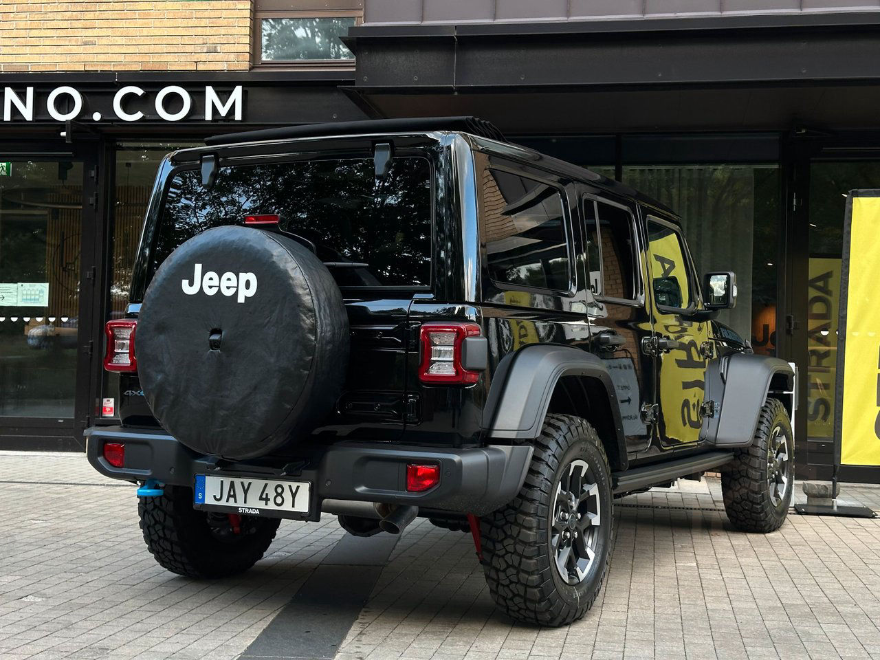 Jeep Wrangler Rubicon Unlimited Sky One Touch - FACELIFT