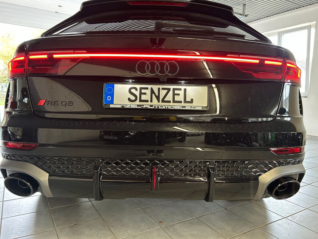 Audi RSQ8 RS Q8 PERFORMANCE Vmax PANO AHK SHZLÜFT