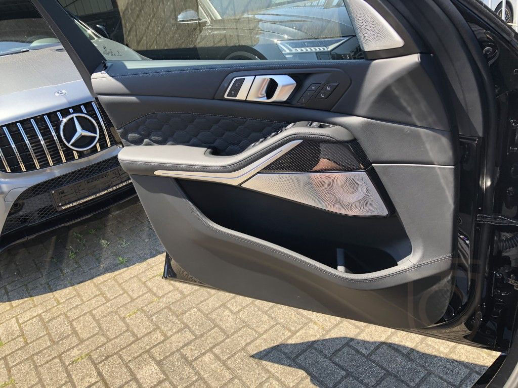 BMW X5 M Competition M Sport Open SkyBowers