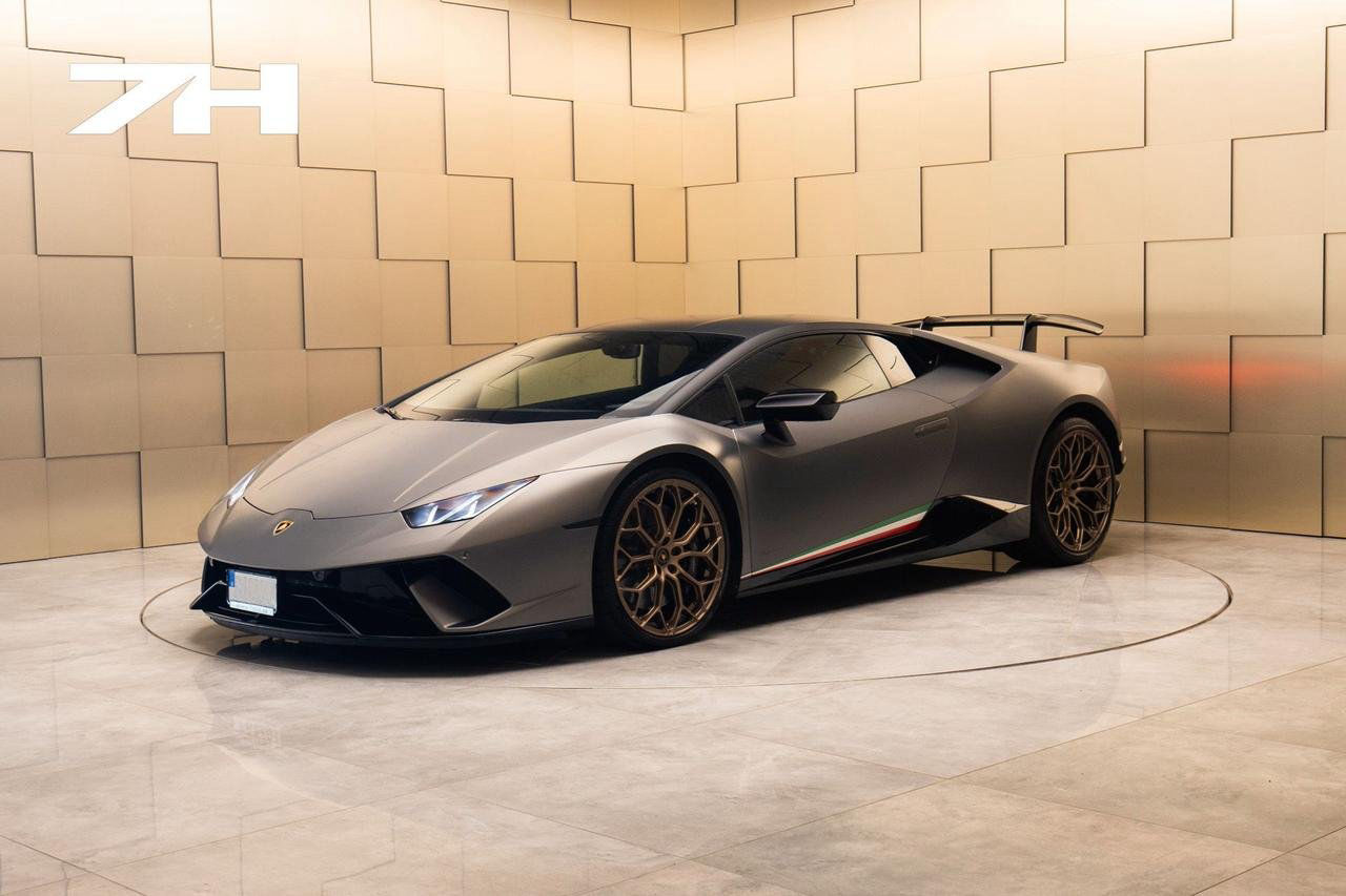 Lamborghini Huracán Performante LP 640-4 Grigio Titans Matt