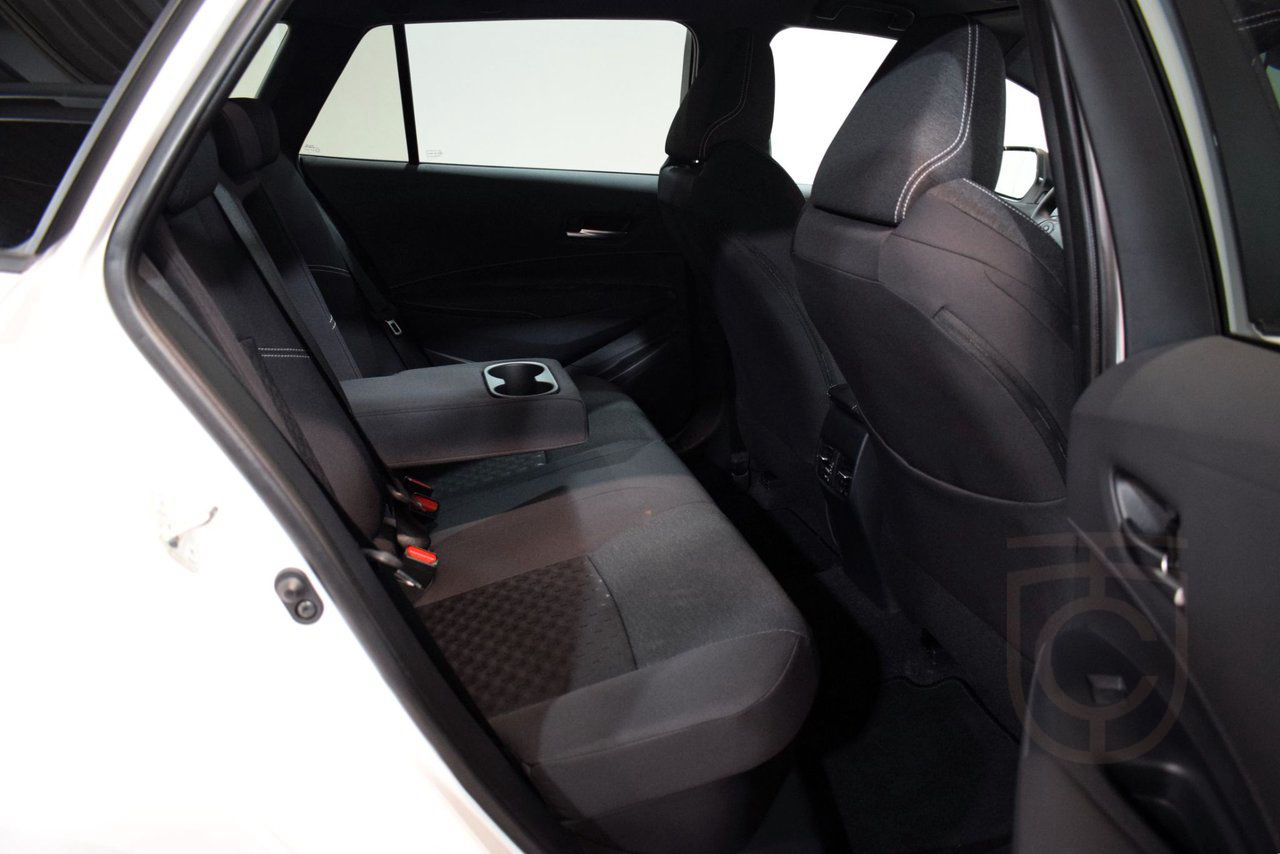 Suzuki Swace 1.8 Hybrid