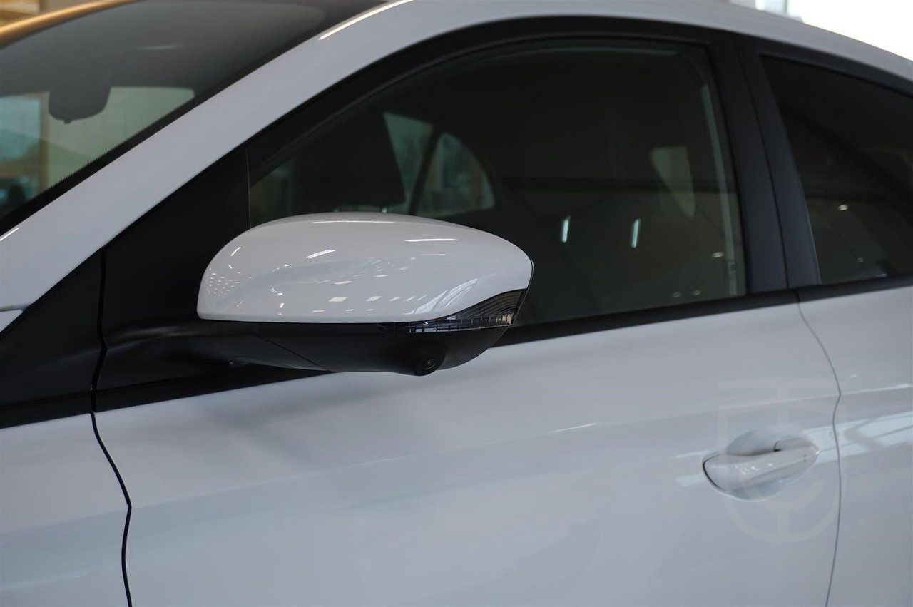 MG 3 Mg3 Lux HEV 1.5 AT