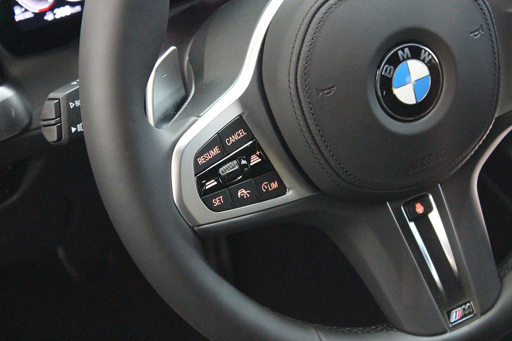 BMW 320 d xDrive Touring DEMOBIL Nybilskänsla