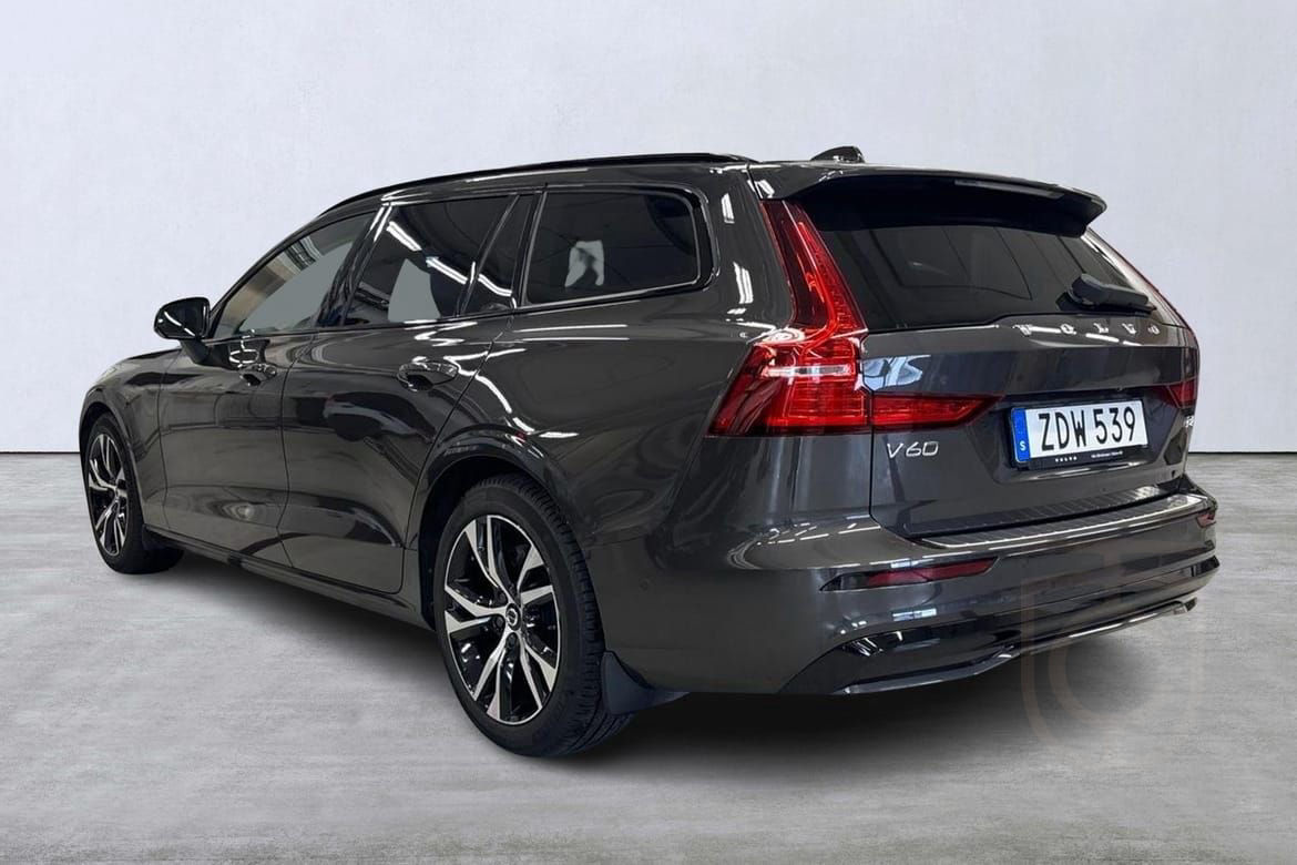 Volvo V60 B4 Bensin Plus Dark