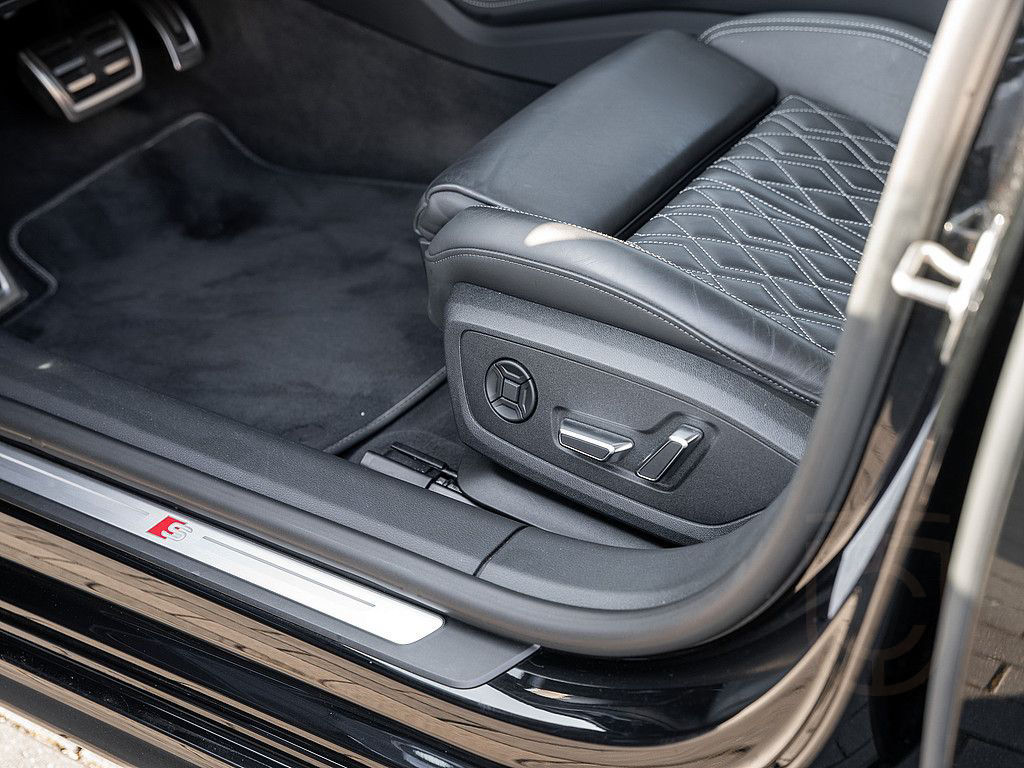Audi S7 Sportback 3.0 TDI quattro AHK PANO B&O HUD