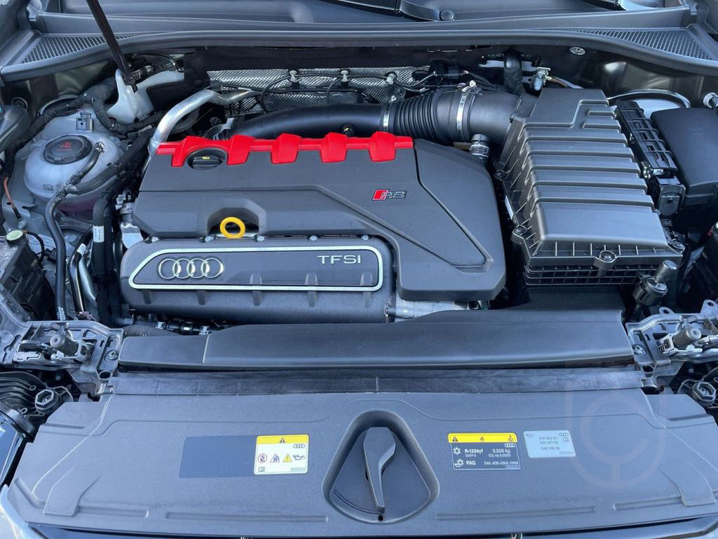 Audi RS Q3 Sportback quattro S tronic MATRIX AHK