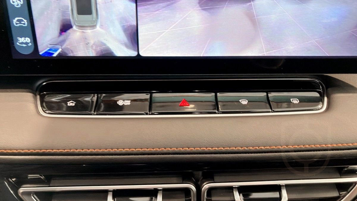 MG HS LUXURY PLUG-IN HYBRID