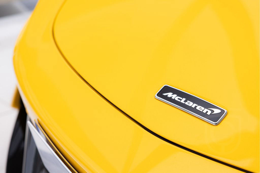 McLaren Artura 3.0 V6 Plug-in | 680pk | Volcano Yellow |