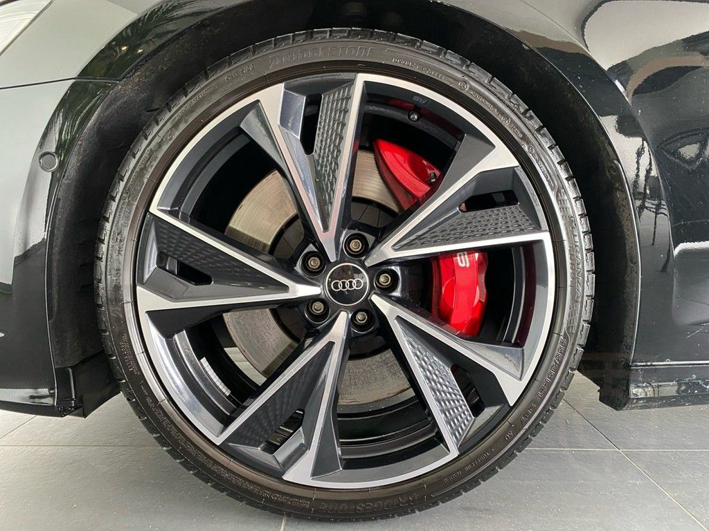Audi S6 Avant 3.0 TDI quattro PANO+AHK+RFK+MATRIX+21"