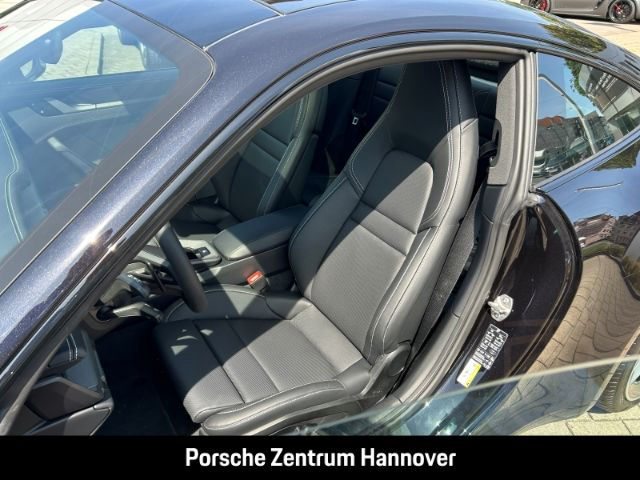 Porsche 992 -2 (911) Carrera