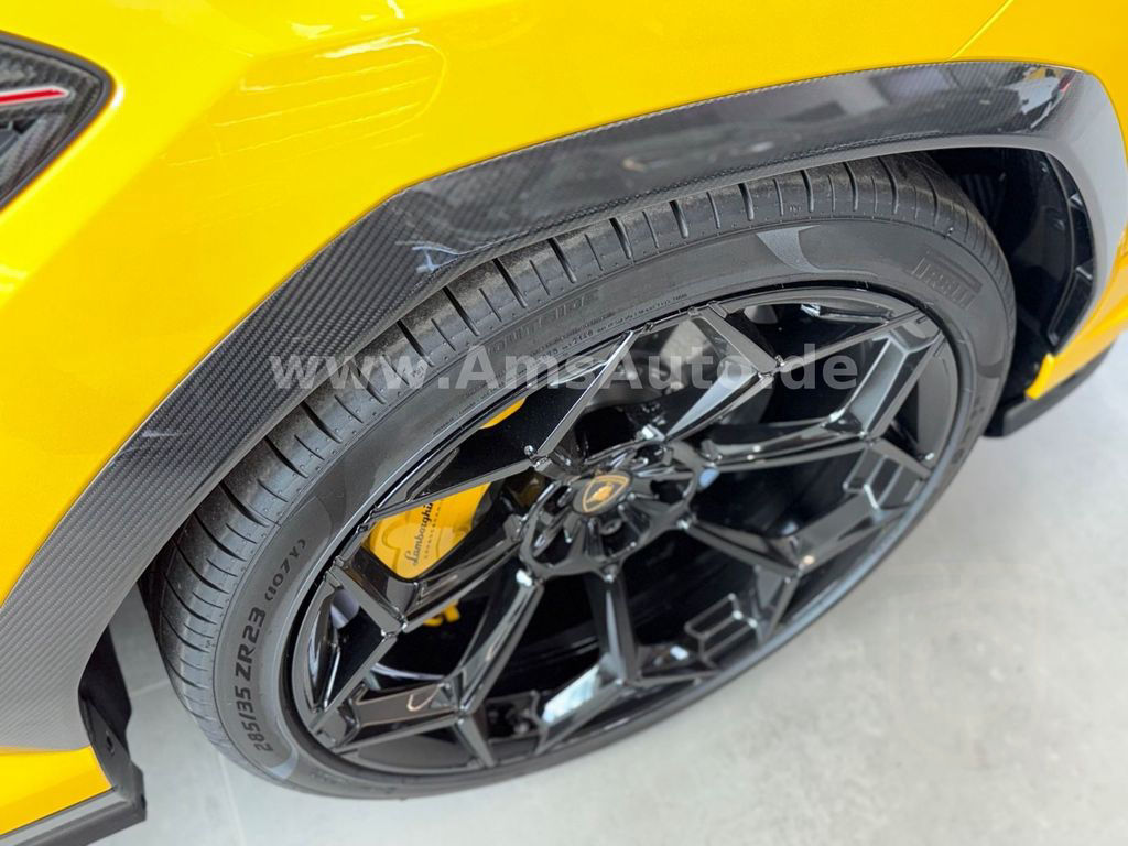 Lamborghini Urus Performante Full Carbon Pano B&O Prod.2025