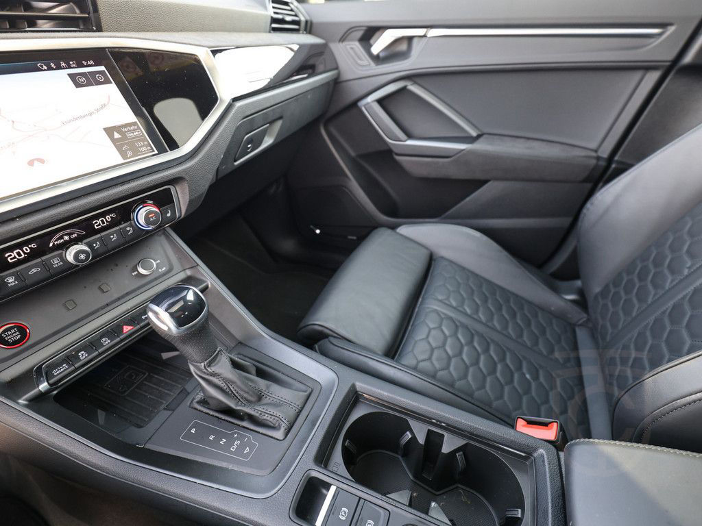 Audi RS Q3 Sportback 2.5 TFSI quattro PANO MATRIX-LED