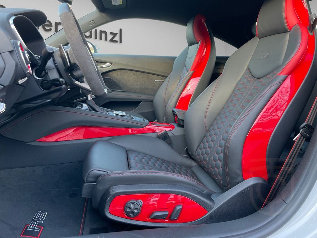 Audi TT RS Coup 294(400) kW(PS) S tronic