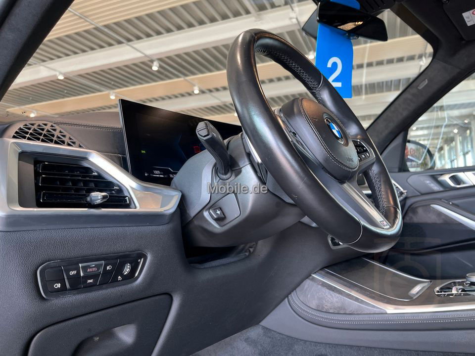 BMW X7 xDrive40d M Sportpaket Sport Aut. Standhzg.