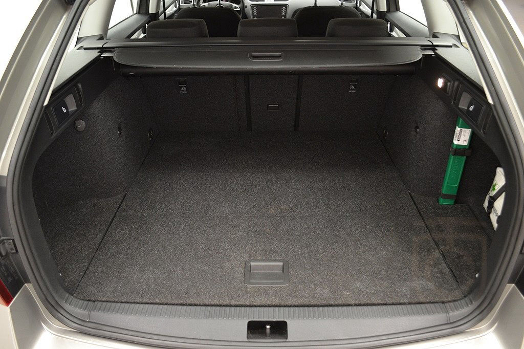 Skoda Octavia Kombi TSI 115 DSG Amb Drag Webasto