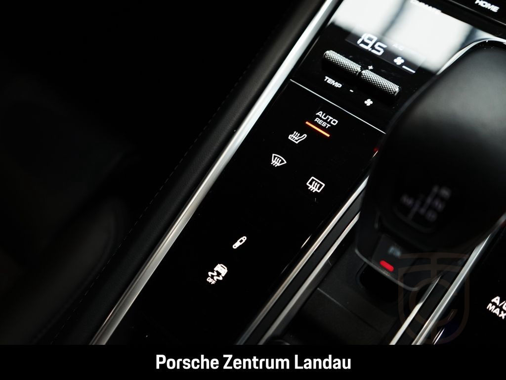 Porsche Panamera 4 E-Hybrid Sport Turismo Platinum Editi