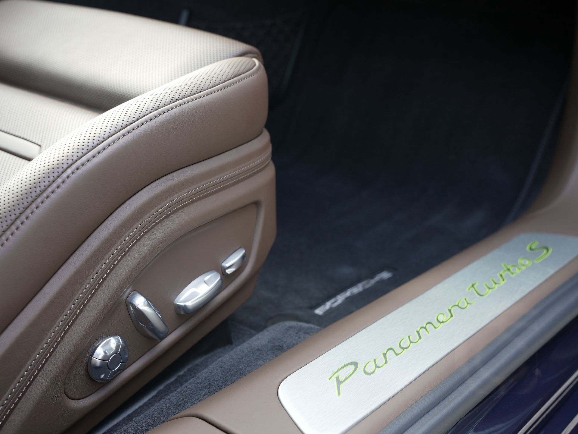 Porsche Panamera Turbo S E-Hybrid Sport Turismo