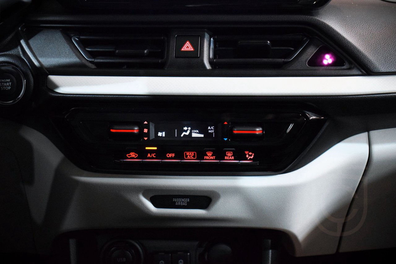 Suzuki Swift 1.2 Hybrid Select