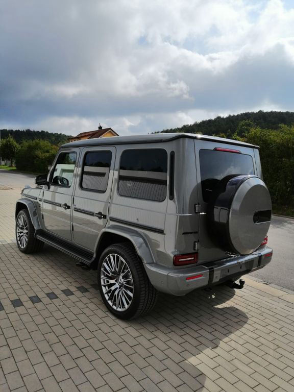 Mercedes-Benz G 63 AMG Carbon-Entertainment-Night-A22 Prod25