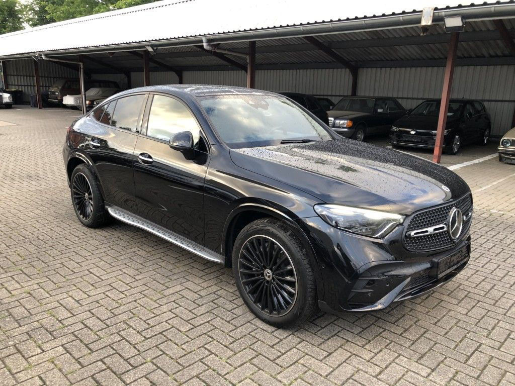 Mercedes-Benz GLC 300 de 4M AMG Pano Memo Burm Digitial Light