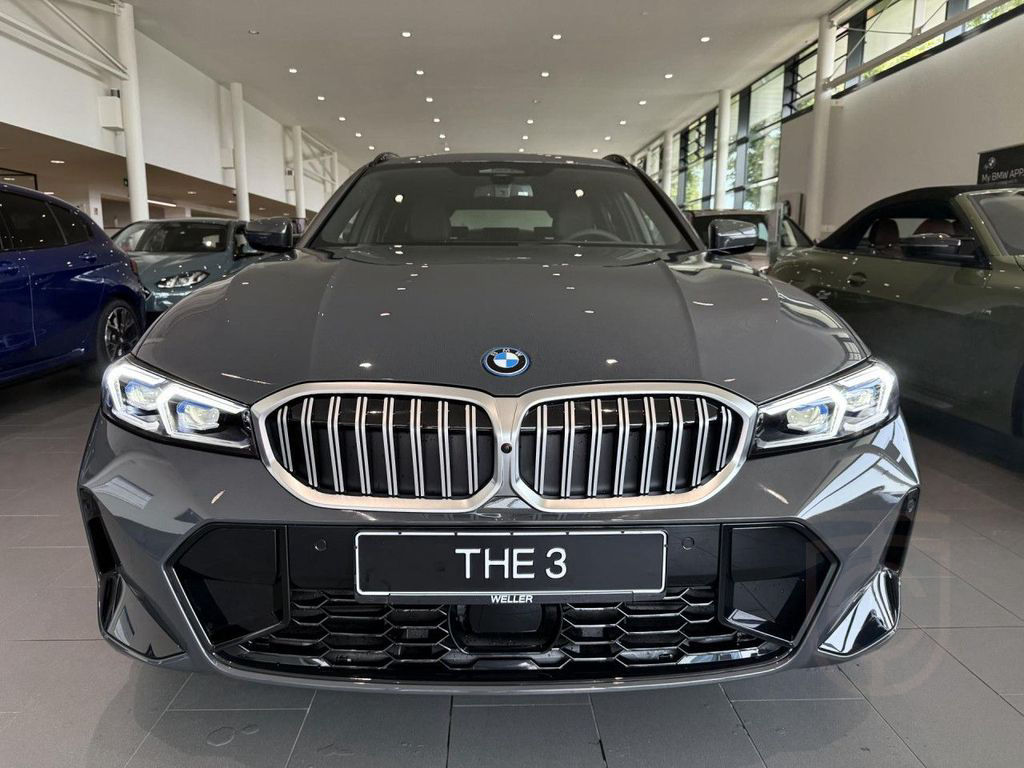 BMW 330e Touring M-SPORT INNOV. COMFO. AHK Bluetooth