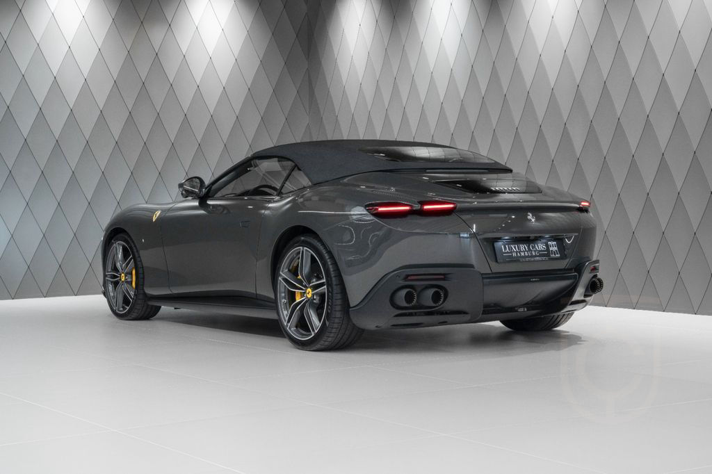 Ferrari Roma Spider 2025 GREY/BEIGE XLED CAMERA