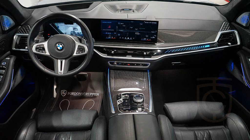 BMW X7 M60i xDrive