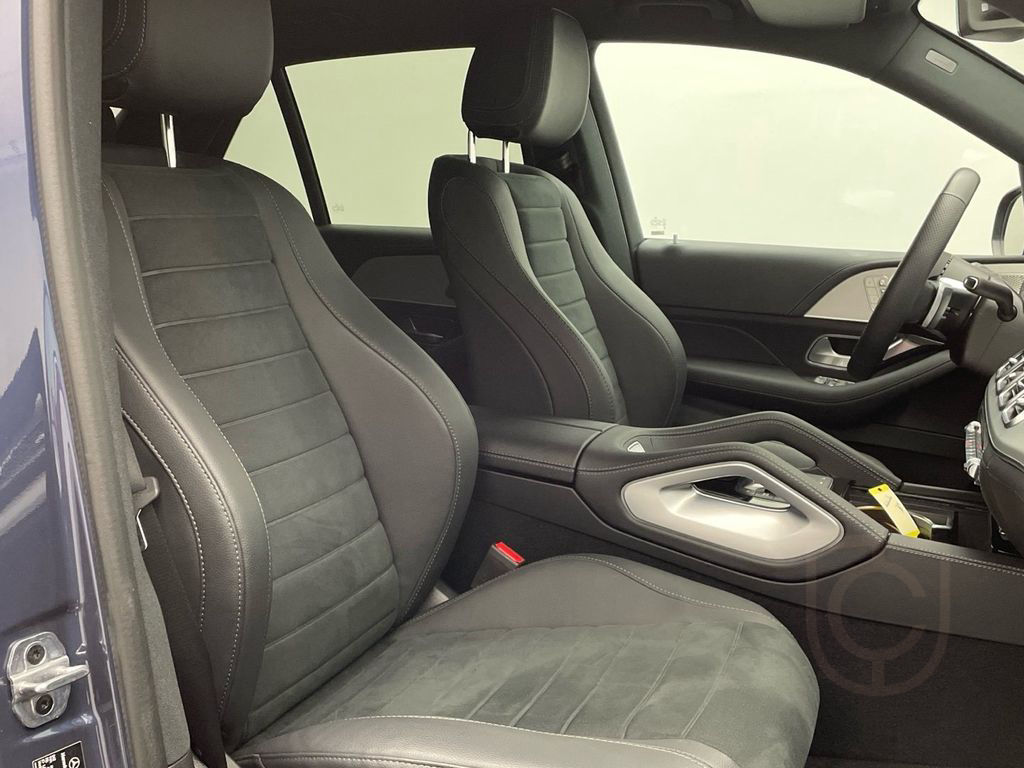 Mercedes-Benz GLE 300 d 4M AMG Distronic Multibeam AHK 360°-K.