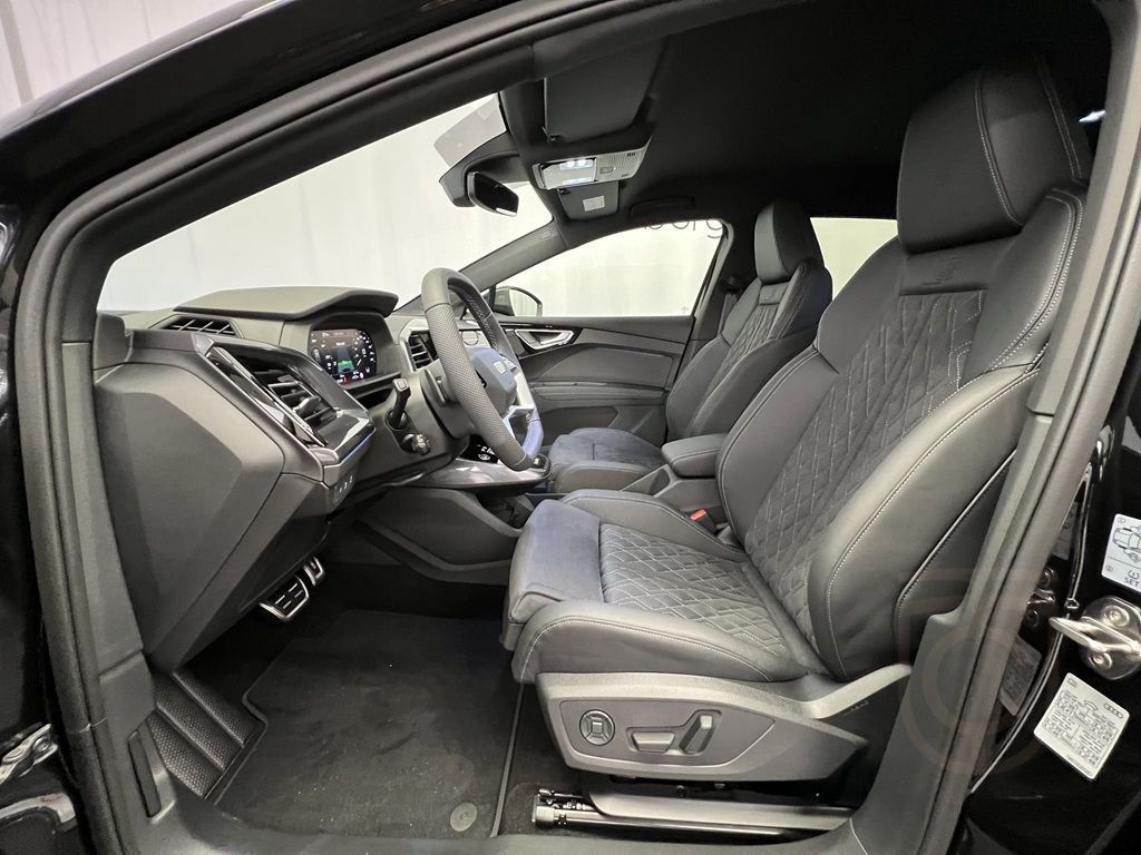Audi Q4 e-tron 45 quattro S Line