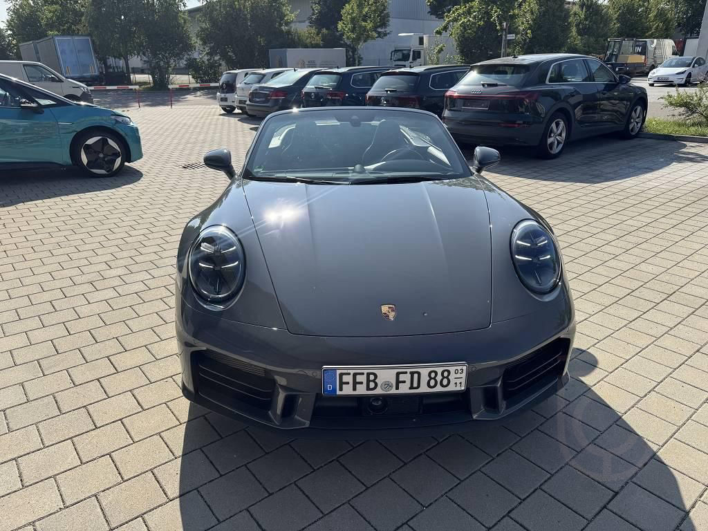 Porsche 992 Cabriolet *EXCLUSIVE MANUFAKTUR* FACELIFT