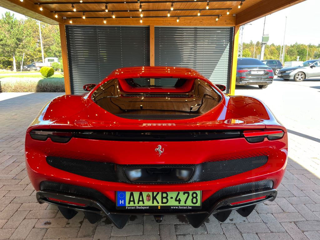 Ferrari 296 GTS