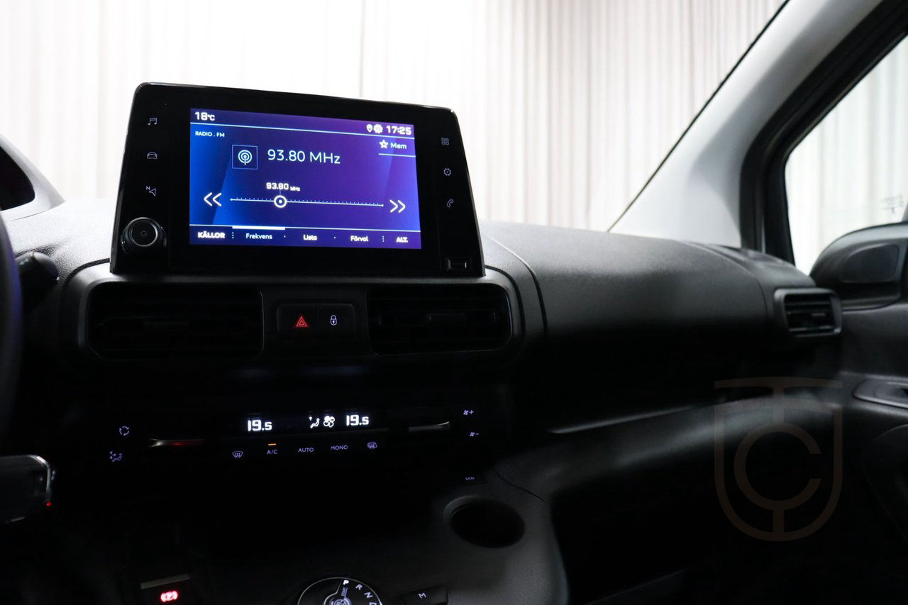 Peugeot Partner Increased Payload 1.5 BlueHDi 130 EAT 96kW 2023
