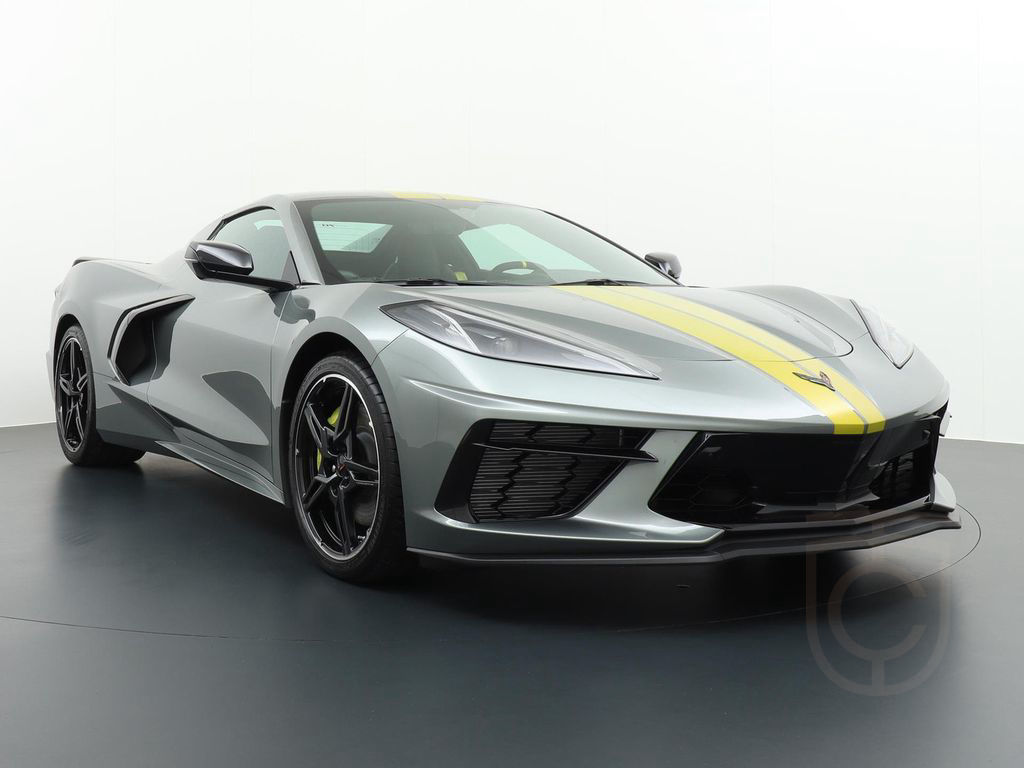 Chevrolet Corvette Stingray C8 convertible 3LT Front lift