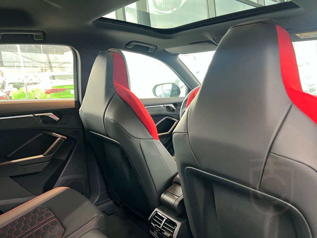 Audi RSQ3 RS Q3 Sportback 2.5 TFSI quattro