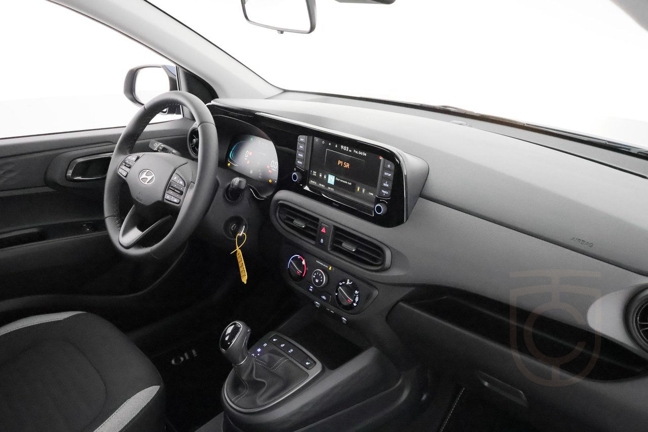 Hyundai i10 Essential Automat 1.0 AMT