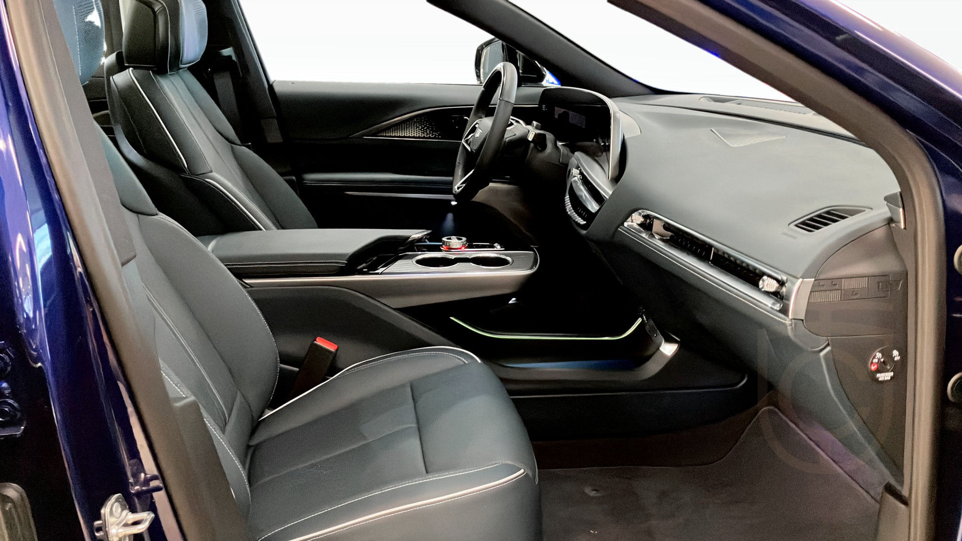 Cadillac LYRIQ 600E4
