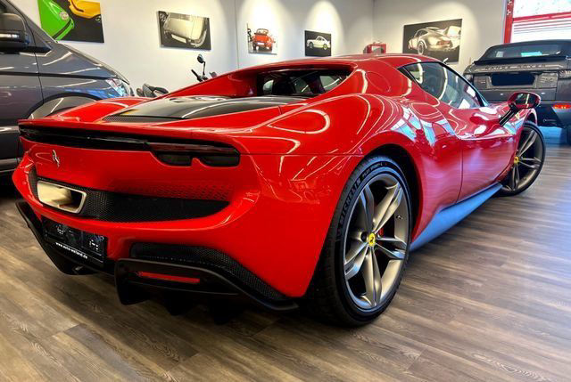 Ferrari 296 GTB Lift Karbon Sitze AFS R Kam Car Play