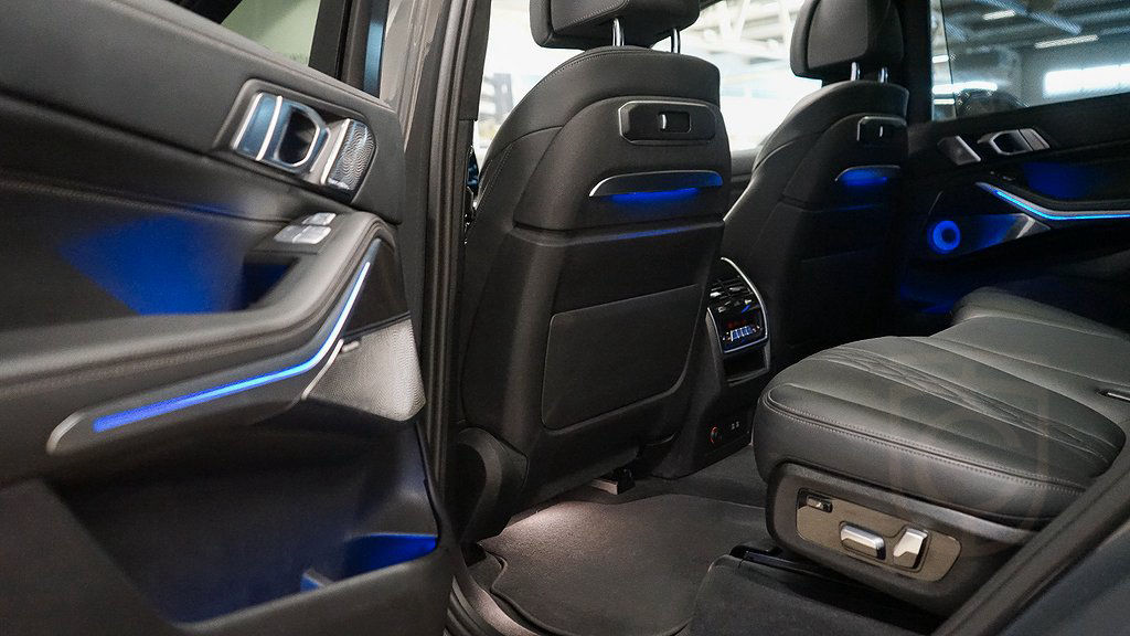 BMW X7 M60i xDrive