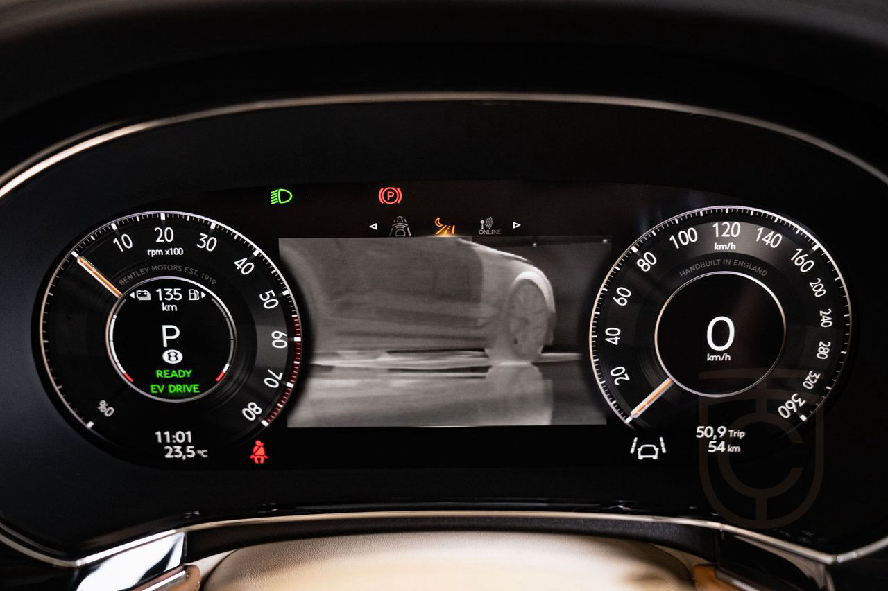 Bentley Flying Spur Mulliner Ultra Performance Hybrid